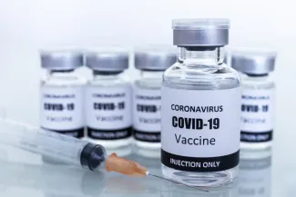  vaccine-covid.webp